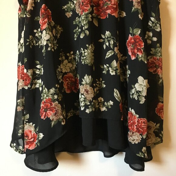 Faith and Joy Mockneck Tie Back Floral Sleeveless Bilayer Blouse - Picture 4 of 16
